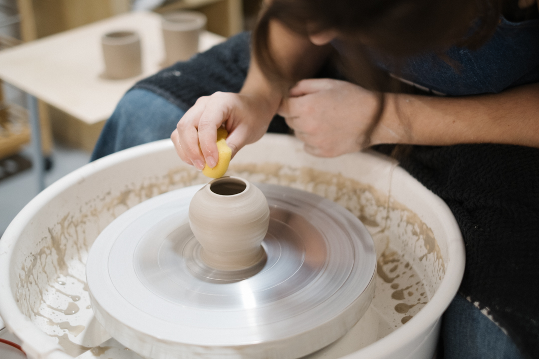 Pottery wheel workshop for couples